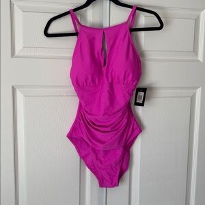 Ellen Tracy Pink Swimsuit Keyhole One Piece Ruched High Neck Spandex Resortwear